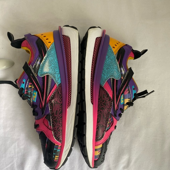 FILA Sandenal Girls Multicolor Fashion Sneakers Sportswear Shoes Sz 5.5 - Picture 6 of 16